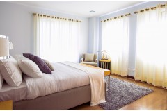 Comment poser des rideaux ?
